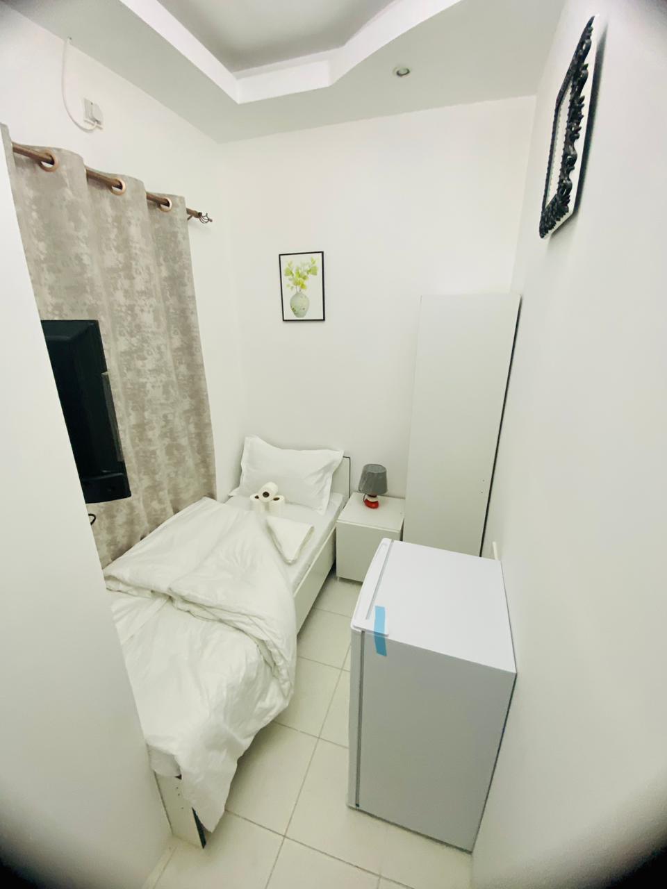 Small room for is Available rent in Alqusais