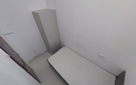 this Affordable small room for males in Al Qusais.
