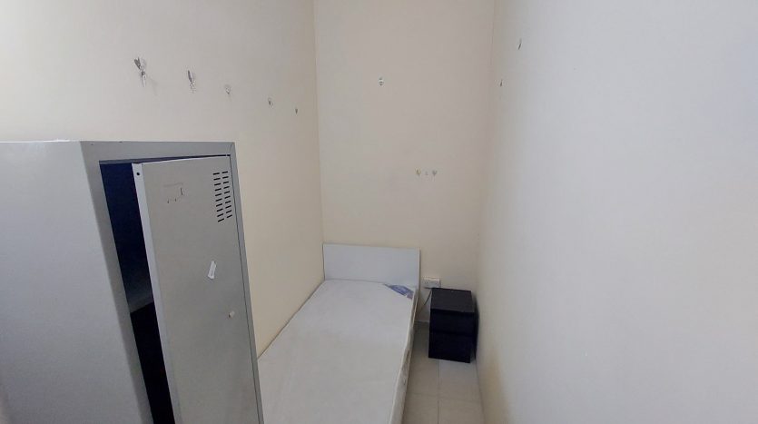 Budget small room in Al Qusais for males – Close to Metro